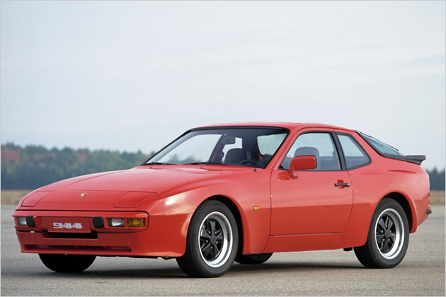 Porsche 944