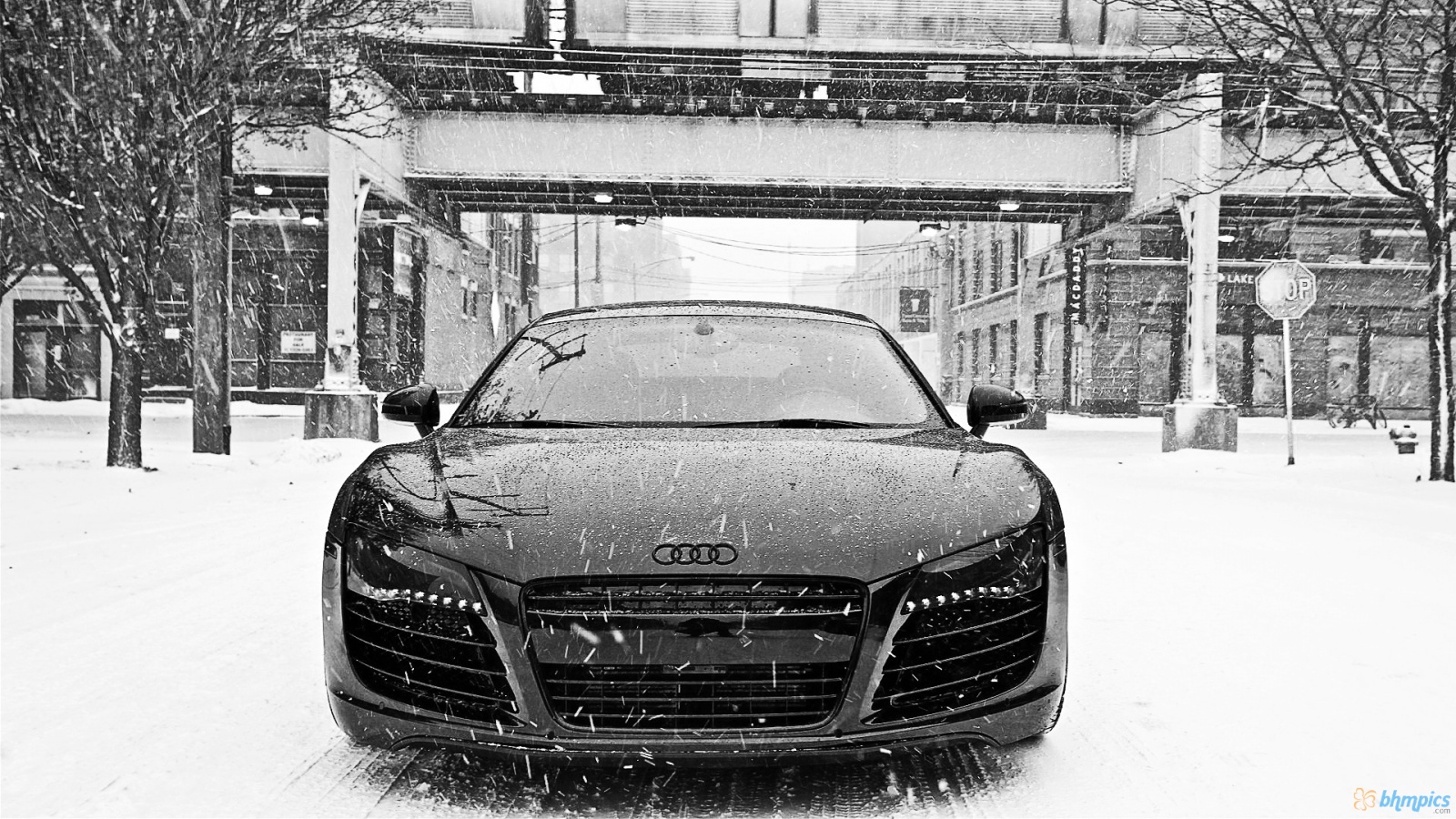 Audi r8 v zimě